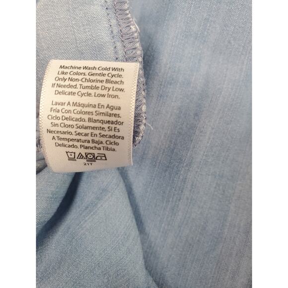 Terra & Sky Women's Size 2X Blue Chambray Bow Front Button Up Boho Blouse - Picture 6 of 6